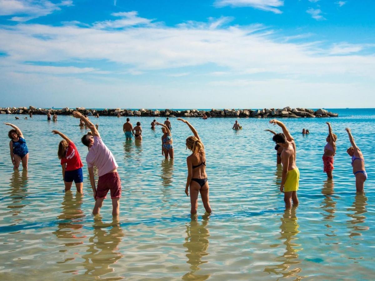 Hotel Marina Beach - Azzurro Club Ravenna Eksteriør billede