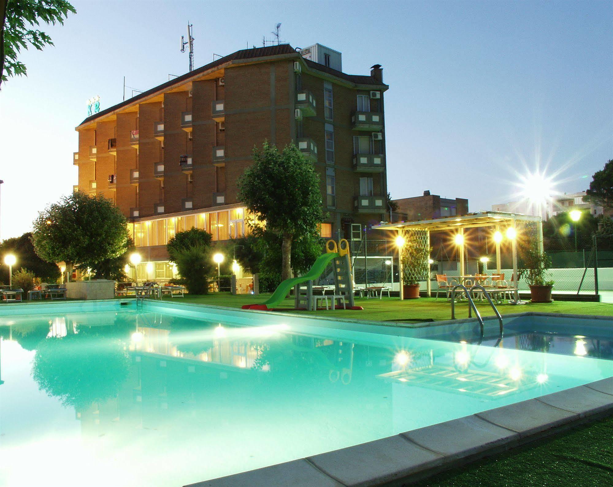 Hotel Marina Beach - Azzurro Club Ravenna Eksteriør billede
