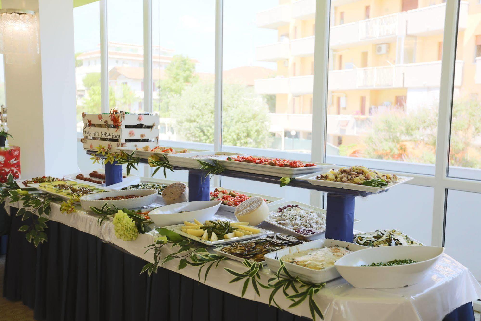 Hotel Marina Beach - Azzurro Club Ravenna Eksteriør billede